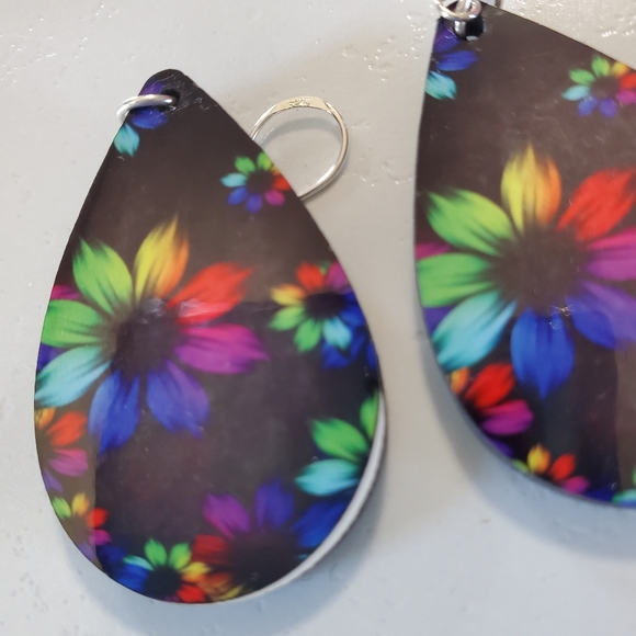 Rainbow Flowers Teardrop Earrings - Picture 5 of 6